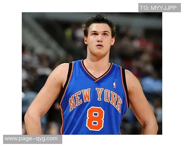 意大利炮正式加盟CBA旧将聚集同届状元遗憾退役UCLA双雄继续奋斗